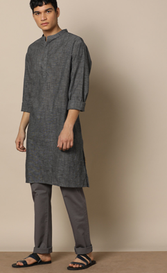 Linen Blend Short Kurta with Chinese Collar worth Rs.1399 only at Rs.824